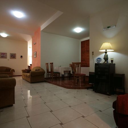 Lena Hotel Heraklion  ภายนอก รูปภาพ