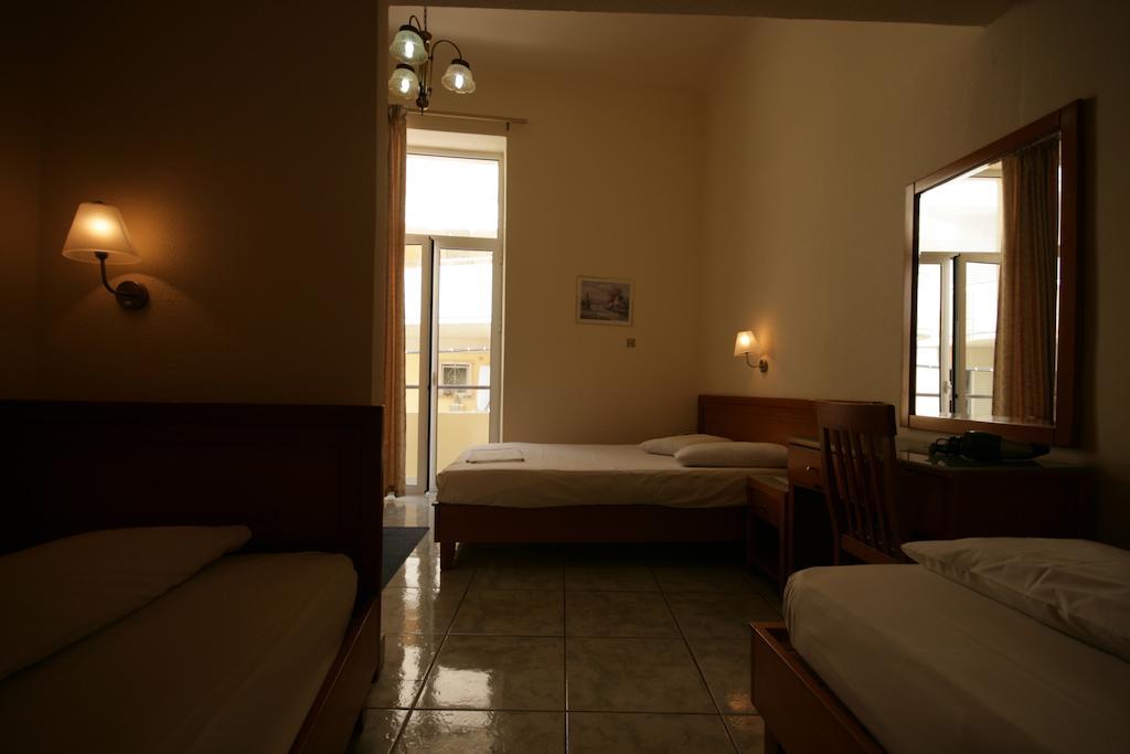 Lena Hotel Heraklion  ภายนอก รูปภาพ