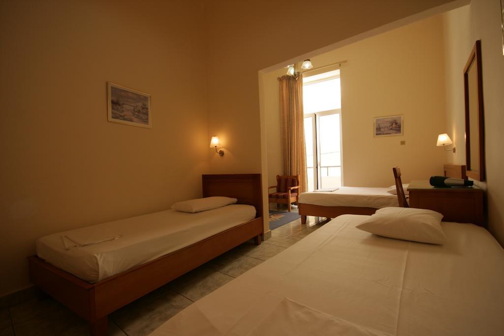 Lena Hotel Heraklion  ภายนอก รูปภาพ