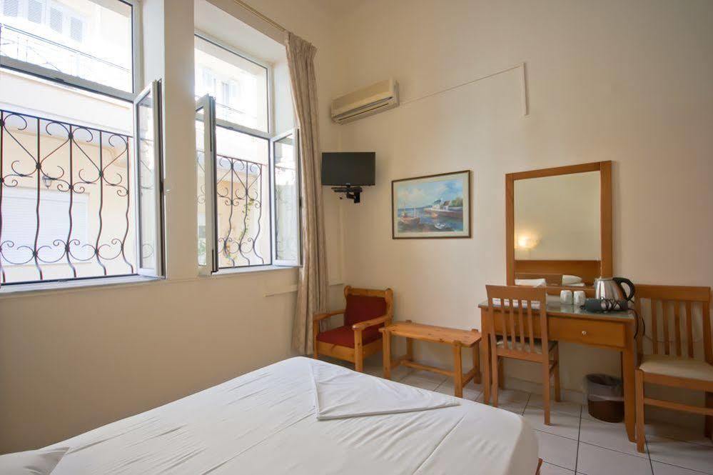 Lena Hotel Heraklion  ภายนอก รูปภาพ