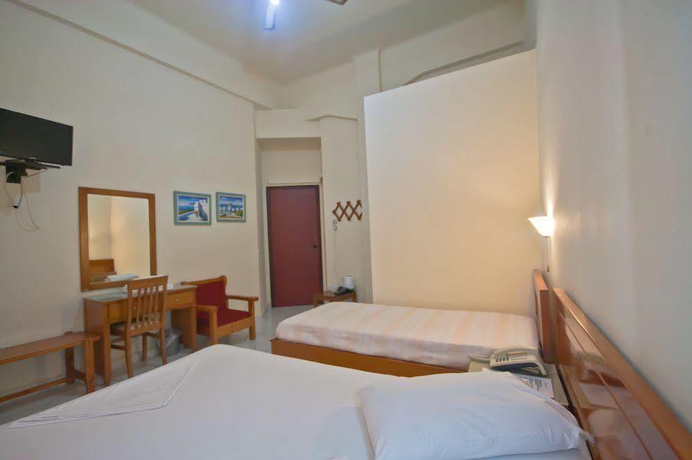 Lena Hotel Heraklion  ภายนอก รูปภาพ
