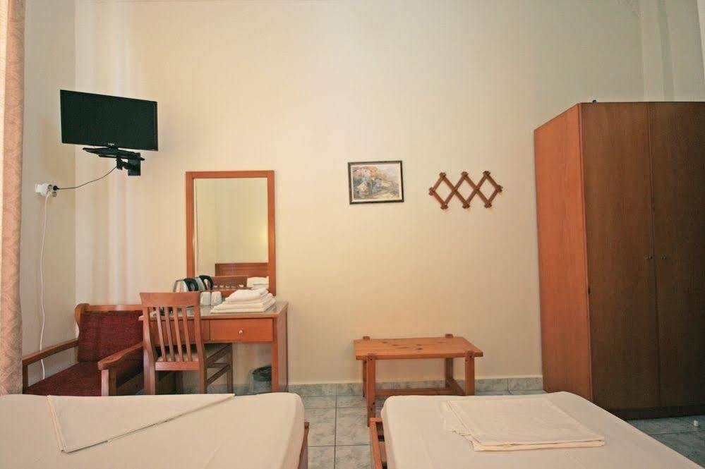 Lena Hotel Heraklion  ภายนอก รูปภาพ